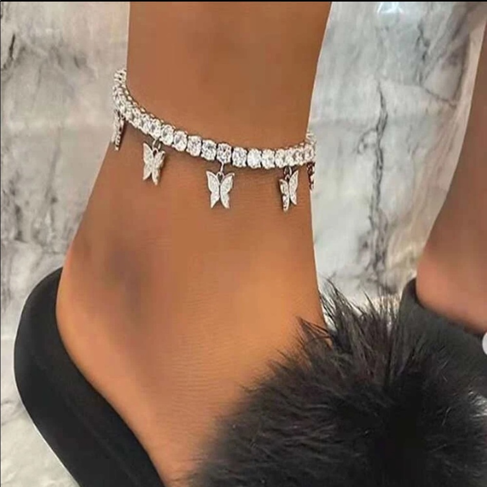 Gorgeous Tennis Bling Butterfly charm anklet